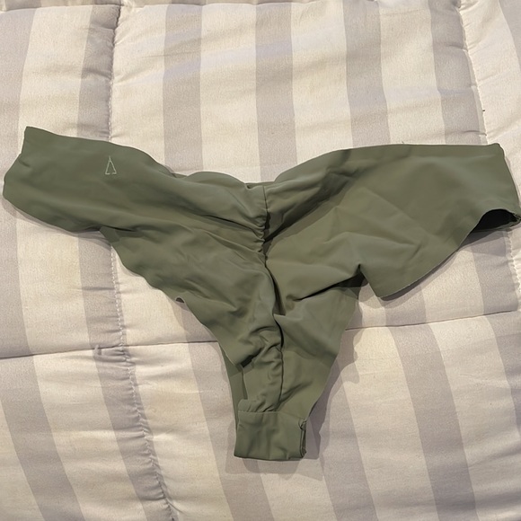 Boys n Arrows bottom - Picture 3 of 3